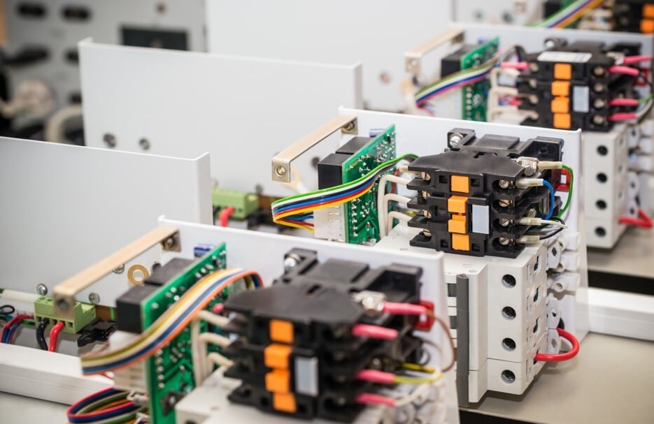 The Evolution of Connectors: Meeting the Demands of Modern Electronics